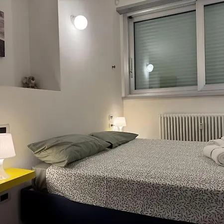 アパート Scalabrini46 - A Due Passi Dalla Stazione *