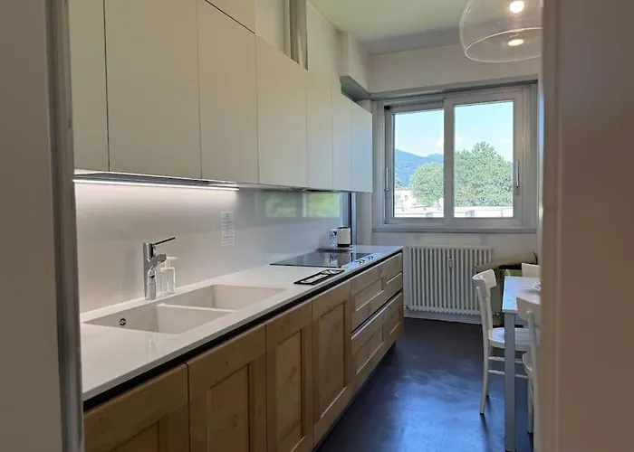 Scalabrini46 - A Due Passi Dalla Stazione 公寓