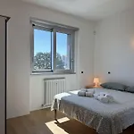 Scalabrini46 - A Due Passi Dalla Stazione Appartement Como