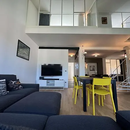 Appartamento Scalabrini46 - A Due Passi Dalla Stazione Côme