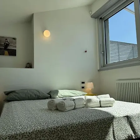Scalabrini46 - A Due Passi Dalla Stazione Apartament *