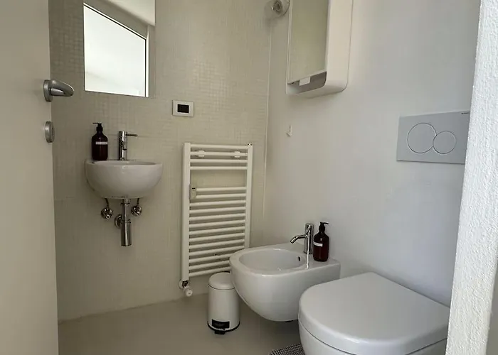 Scalabrini46 - A Due Passi Dalla Stazione Apartment *