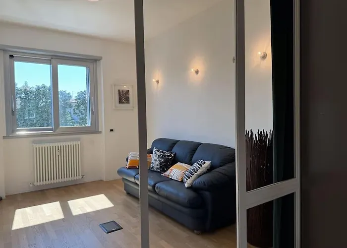 Scalabrini46 - A Due Passi Dalla Stazione *